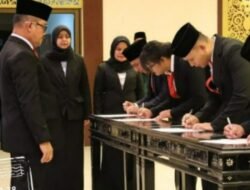 Veazanol Kosuma Resmi Jabat Anggota MPDN Rokan Hulu, Dilantik Oleh Kakanwil Kemenkum Riau