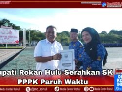 Kado Akhir Tahun, 1.608 Tenaga Honorer Rokan Hulu Resmi Terima SK PPPK Paruh Waktu