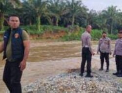 Kabar Duka dari Rokan Hulu: Bocah 8 Tahun Hilang di Aliran Sungai Ngaso
