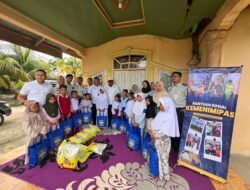 Lapas Pasir Pangarayan Salurkan Bantuan Sosial kepada Anak yatim di Desa Menaming