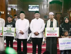 Plt Gubernur Riau Awali Safari Ramadan 1447 H di Kunto Darussalam, Serahkan Bantuan dan Janjikan Perbaikan Jalan