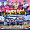 Kapolres Rohul AKBP Emil Eka Putra Main Bola U40, Wujudkan Kedekatan Polri dengan Masyarakat